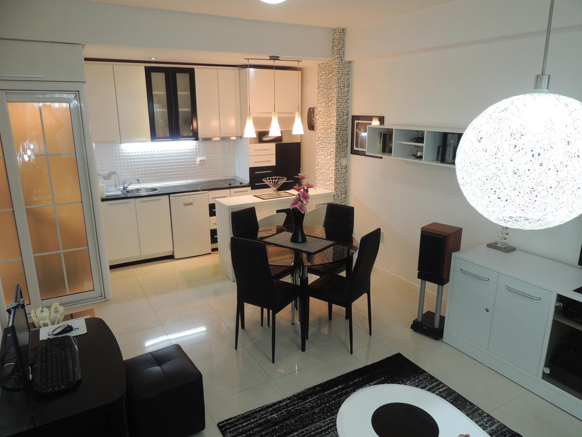Apartment Union Kumanovo Kültér fotó