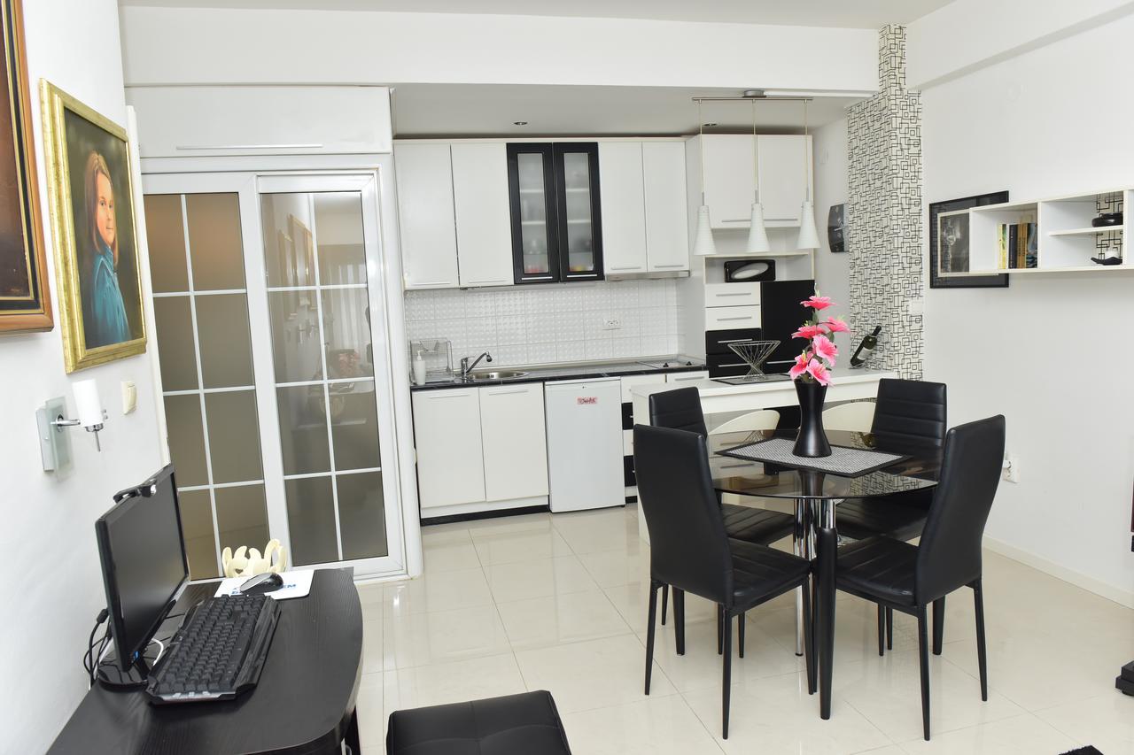 Apartment Union Kumanovo Kültér fotó